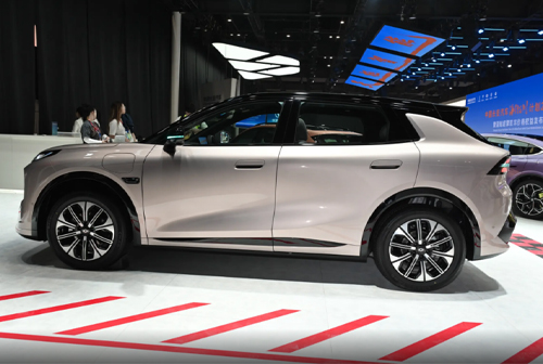 Changan Qiyuan Q05: Monthly Sales Break 10,000 Units as It Rises — 80,000 RMB-Class LiDAR SUV Accelerates Global Expansion